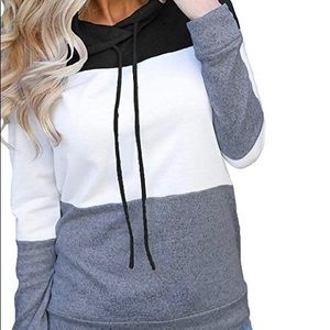 Women’s color block hoodie